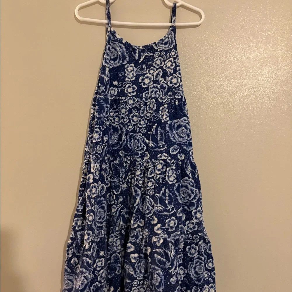 H&M Navy and White Floral Top